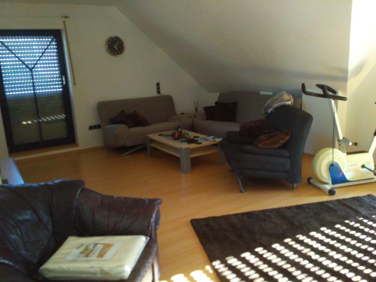 Ferienwohnung Elina-Sophia Geilenkirchen Εξωτερικό φωτογραφία